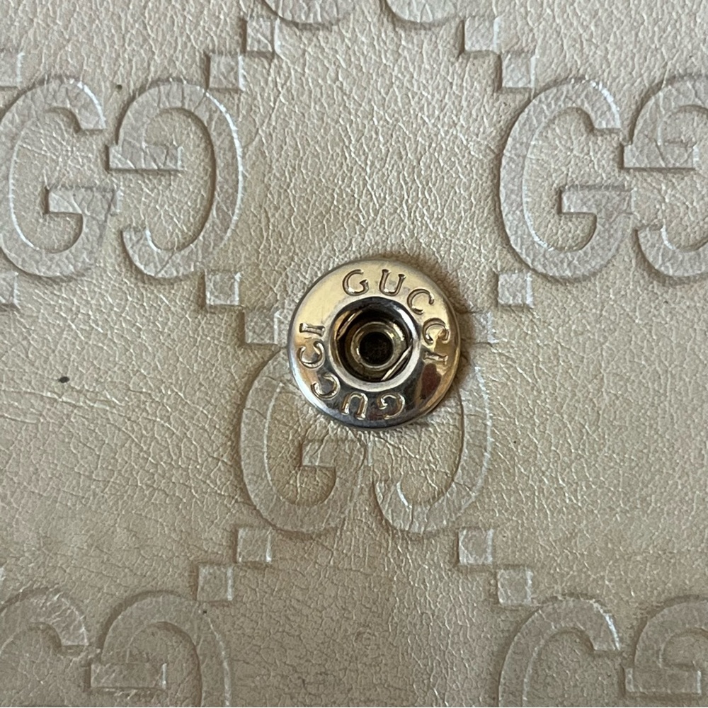 Gucci Monogram Princy Compact Wallet - Picture 11 of 13